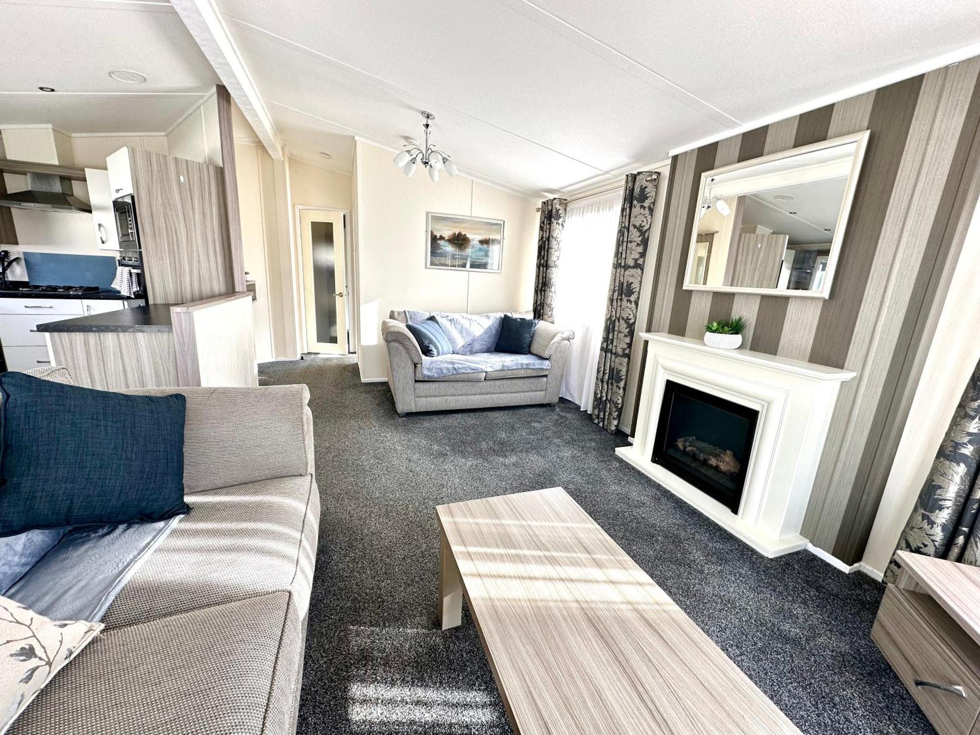 Bluebell Lodge, Dog Friendly South Cerney Bagian luar foto