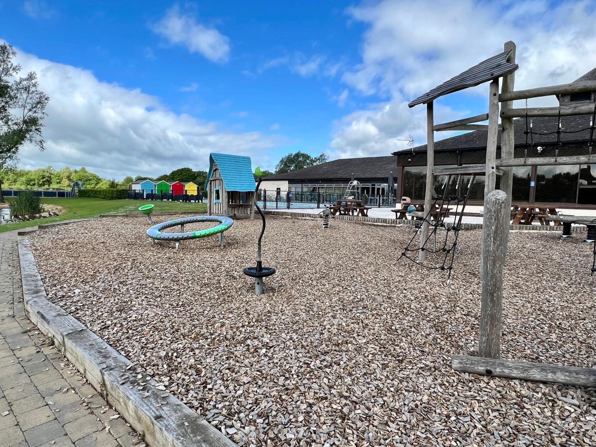 Bluebell Lodge, Dog Friendly South Cerney Bagian luar foto