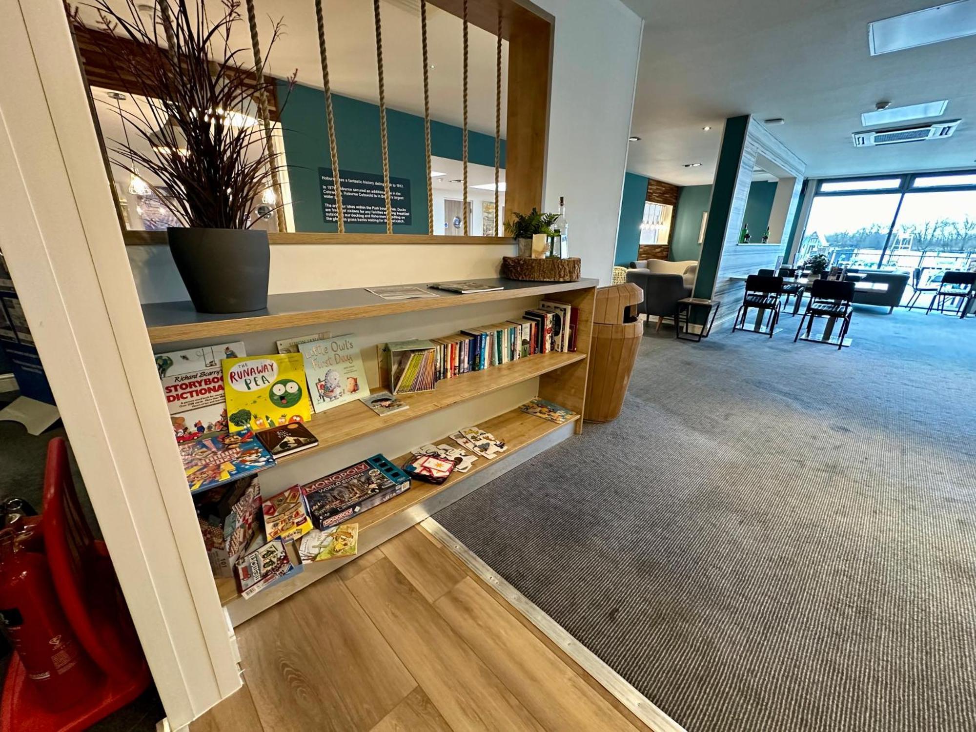 Bluebell Lodge, Dog Friendly South Cerney Bagian luar foto